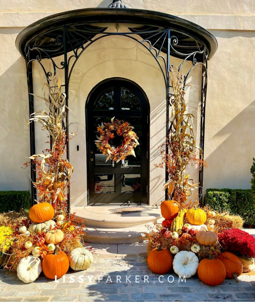 Boxwoods Fall decorations