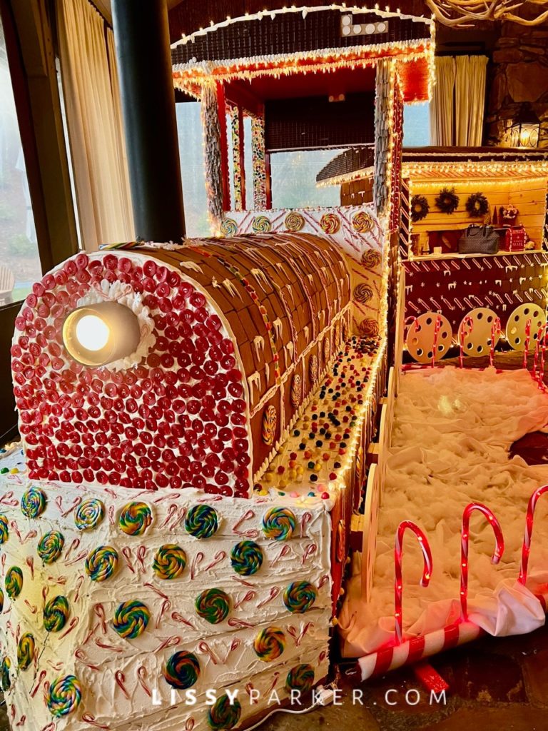 Mt Top gingerbread train